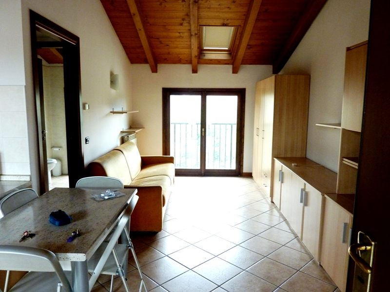 LISSONE - monolocale arredato in affitto